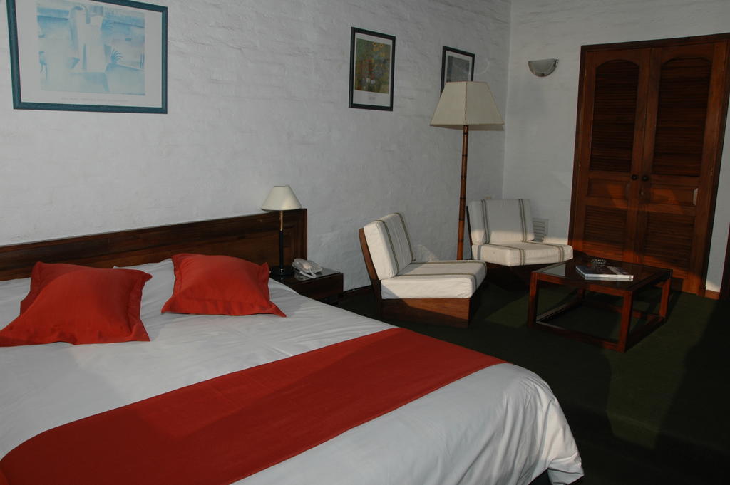 Hotel Wyndham Garden Montevideo Carrasco Ciudad de la Costa Camera foto