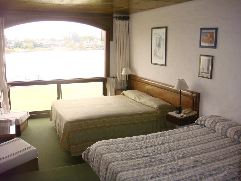 Hotel Wyndham Garden Montevideo Carrasco Ciudad de la Costa Camera foto