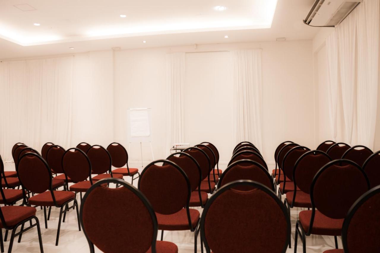 Hotel Wyndham Garden Montevideo Carrasco Ciudad de la Costa Esterno foto